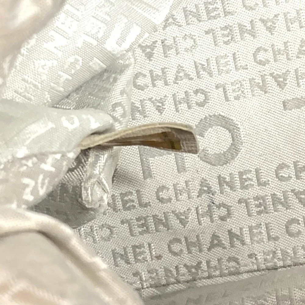 CHANEL Black Leather Logo Shoulder Bag